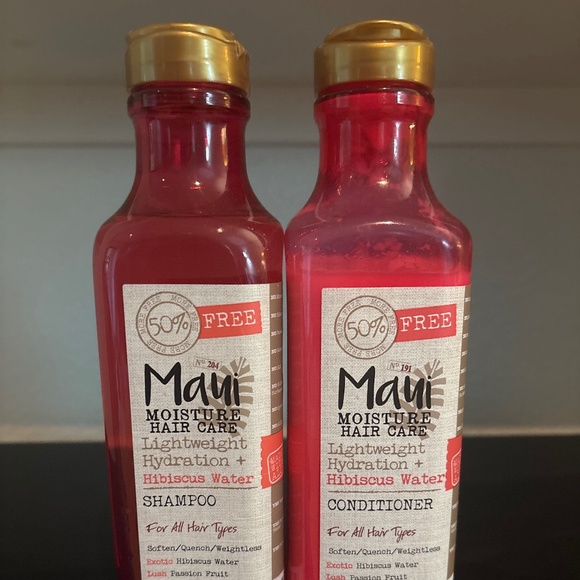 Maui Lightweight Hydration Shampoo + Conditioner - Picture 1 of 3
